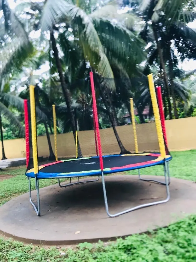 Koottayikadav Pool Villa Talakkad