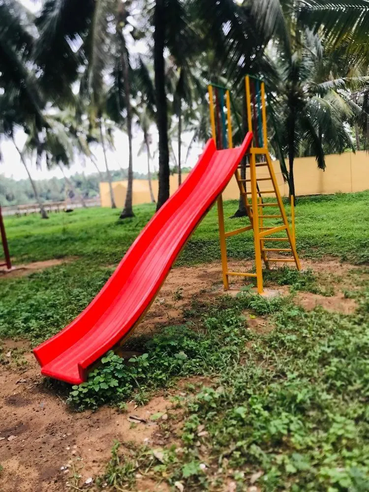 Koottayikadav Pool Villa Talakkad